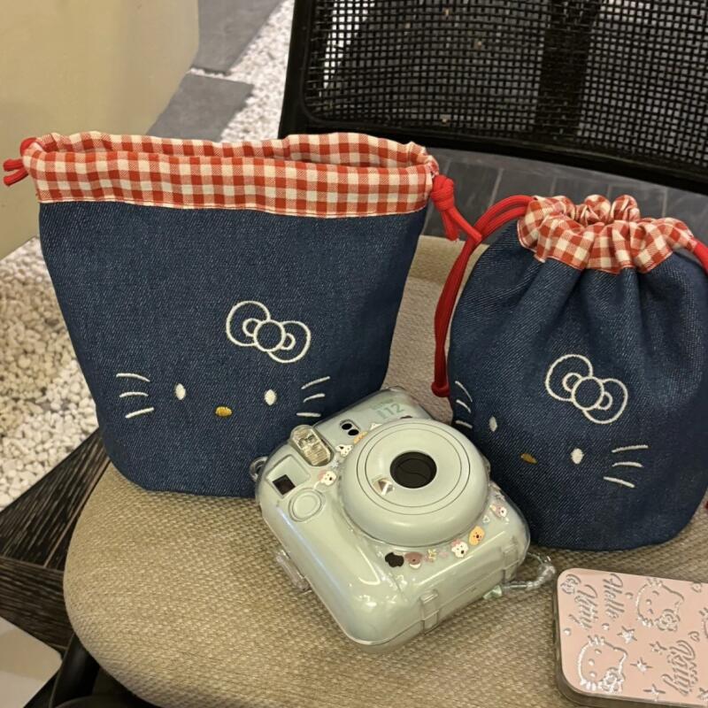 Sanrio Hello Kitty Portable Co - огляд і ціна Travel Accessories Box