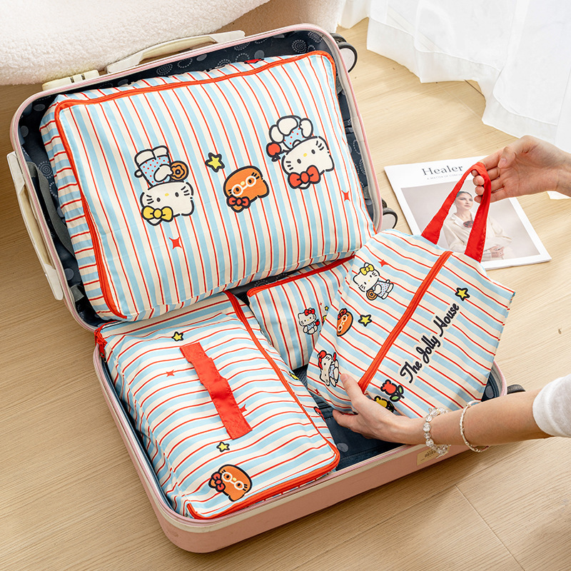Hello Kitty Striped Travel Sto - огляд і ціна Travel Accessories Wholesale