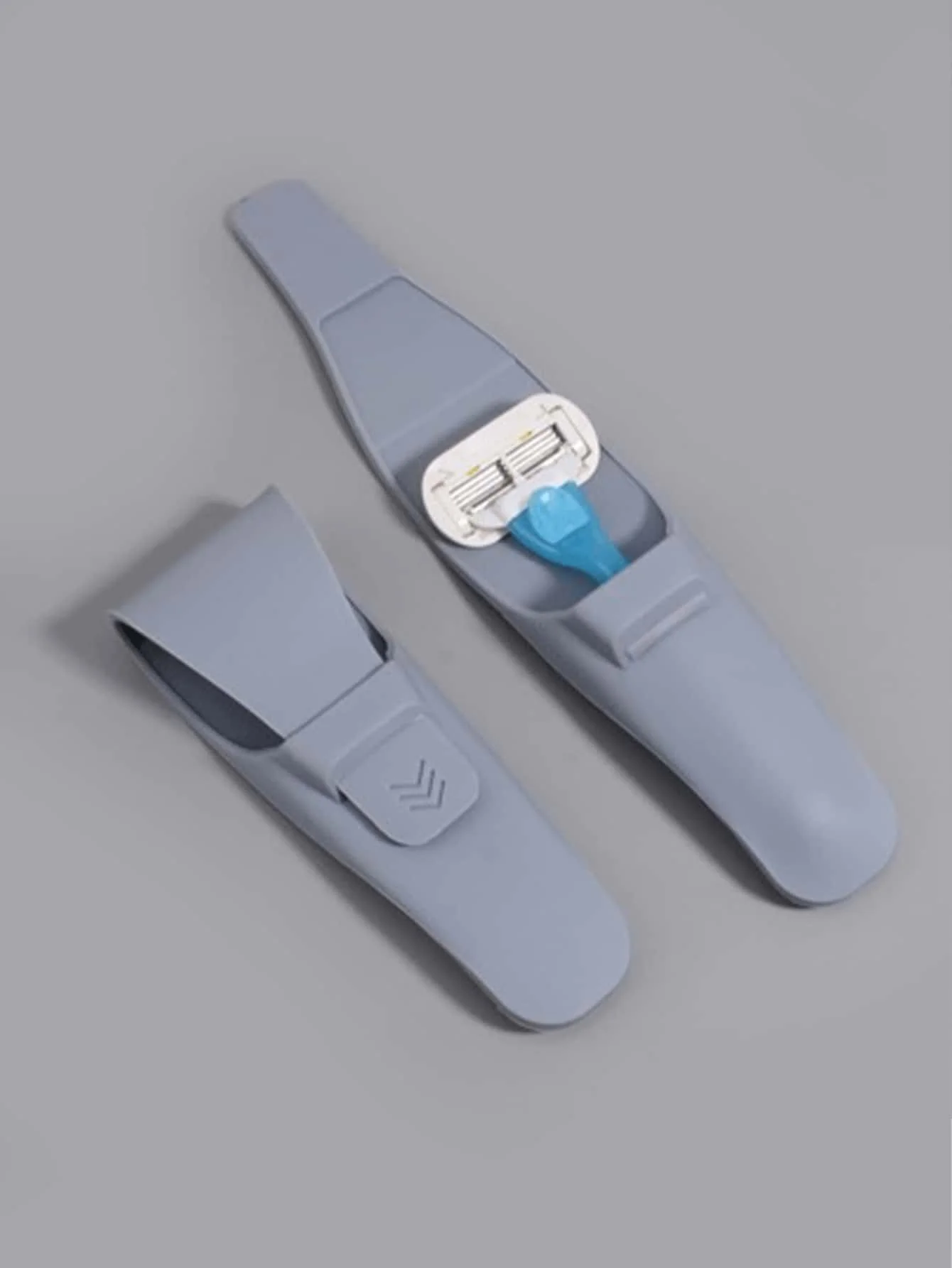 1pc High-Quality Silicone Shav - огляд і ціна Travel Accessories As Gifts